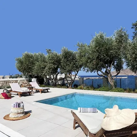Sunset Villa *